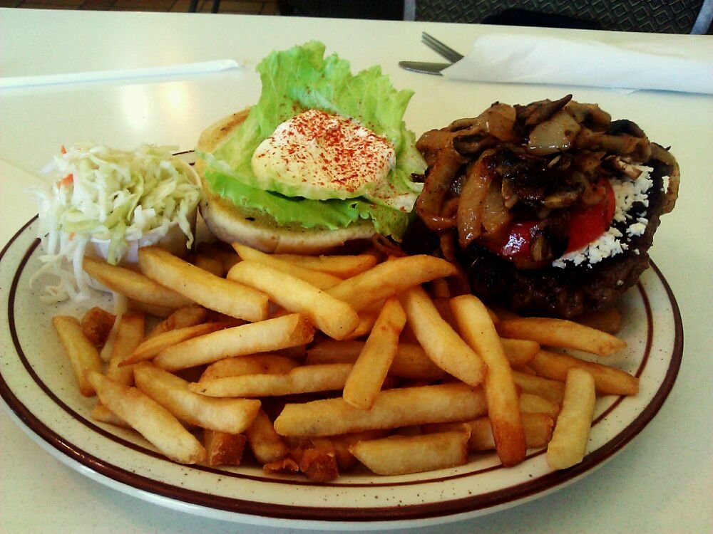 Kirkfield Restaurant | 991 Portage Rd, Kirkfield, ON K0M 2B0, Canada | Phone: (705) 438-5385