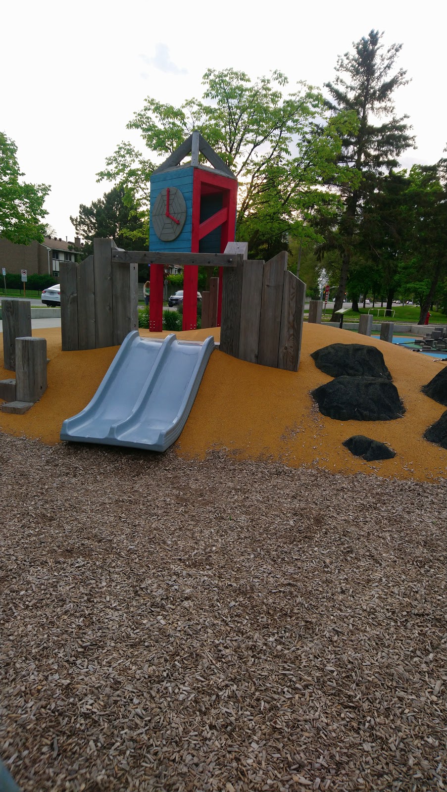 Jaycee Park | 1520 Gulleden Dr, Mississauga, ON L4X 2T2, Canada