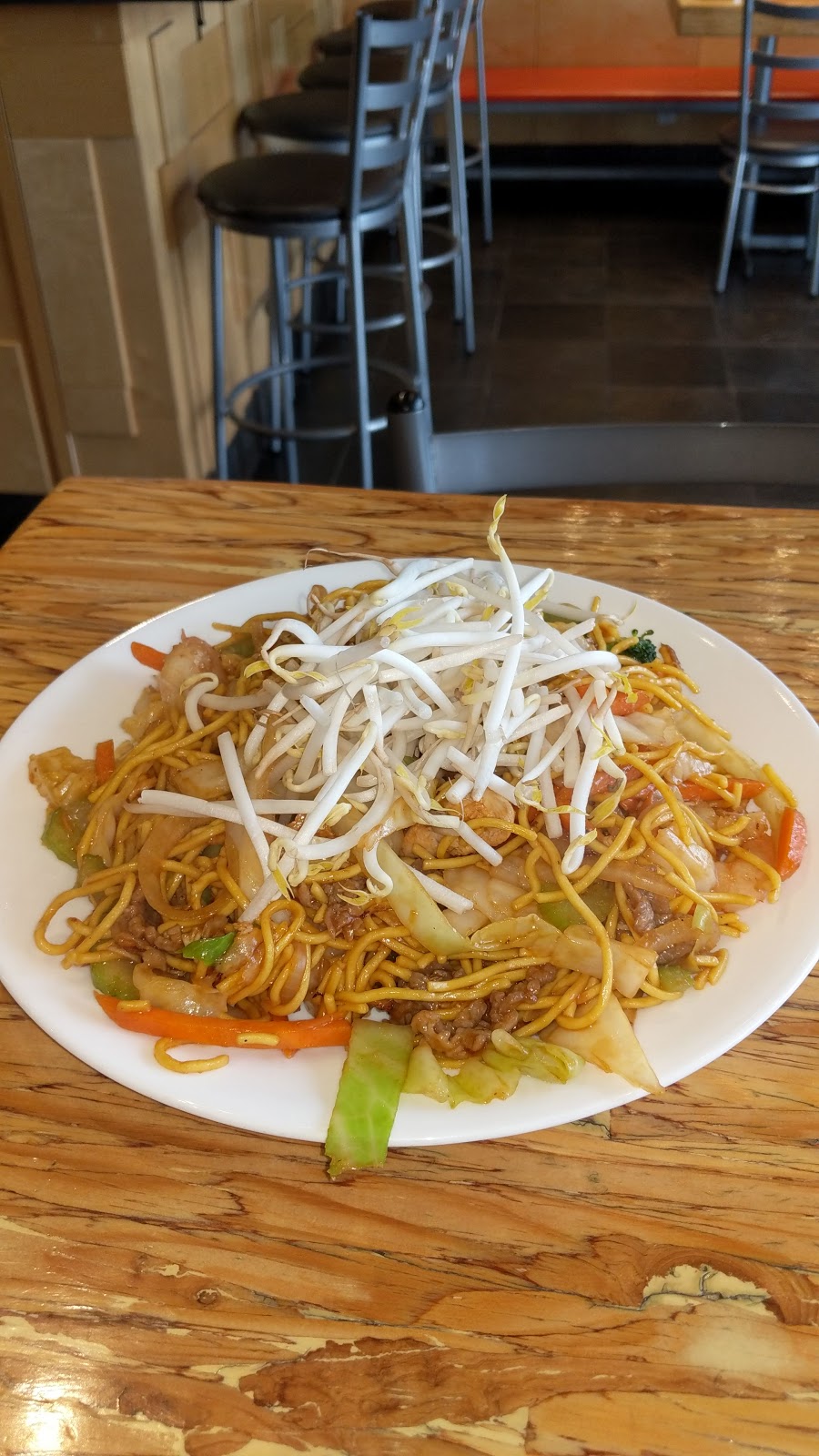 Oodle Noodle | 4272 137 Ave NW, Edmonton, AB T5Y 2W7, Canada | Phone: (780) 488-9881