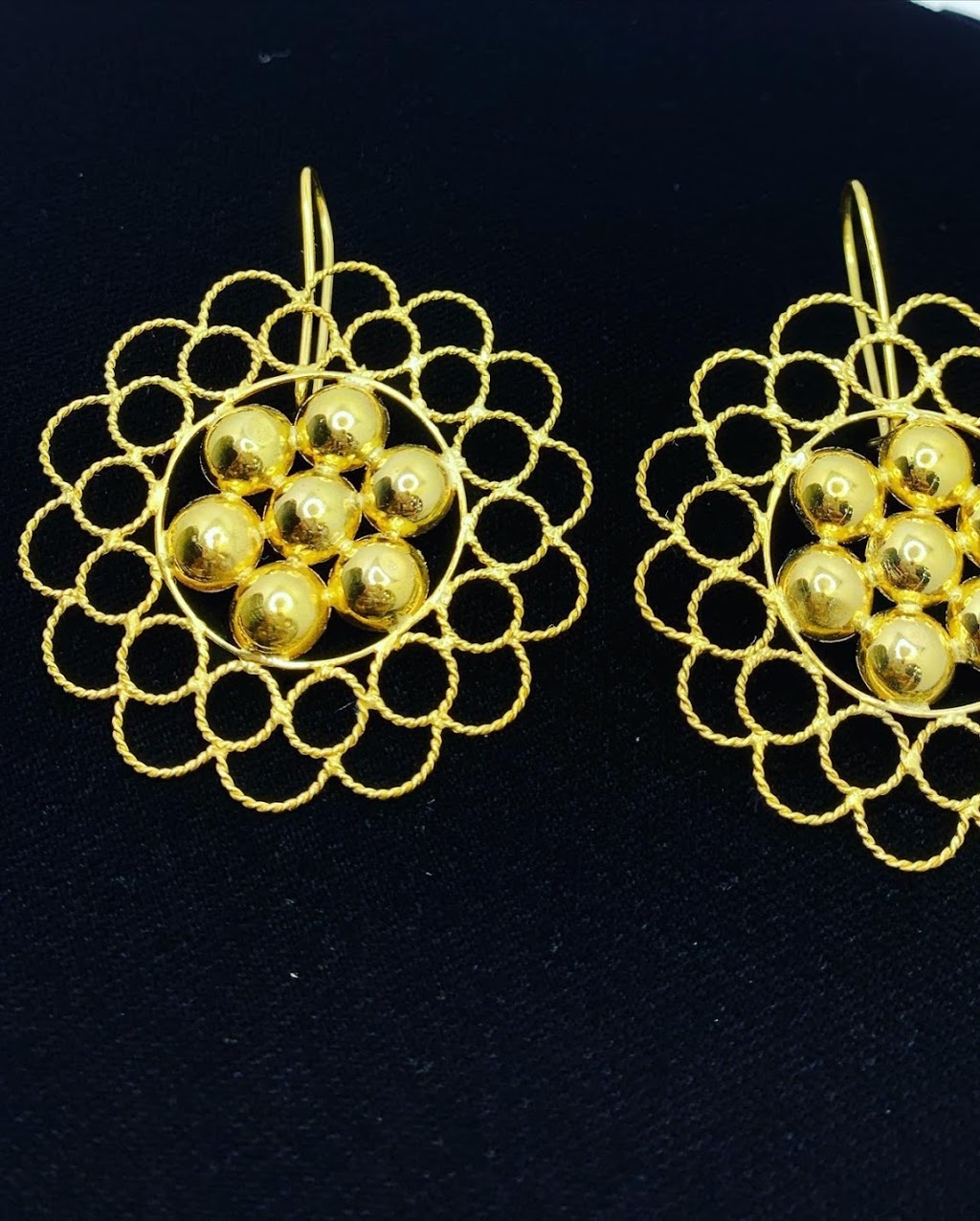 Gem World (Jane Finch Mall) | 3893 Jane St, North York, ON M3N 2K1, Canada | Phone: (437) 778-8781