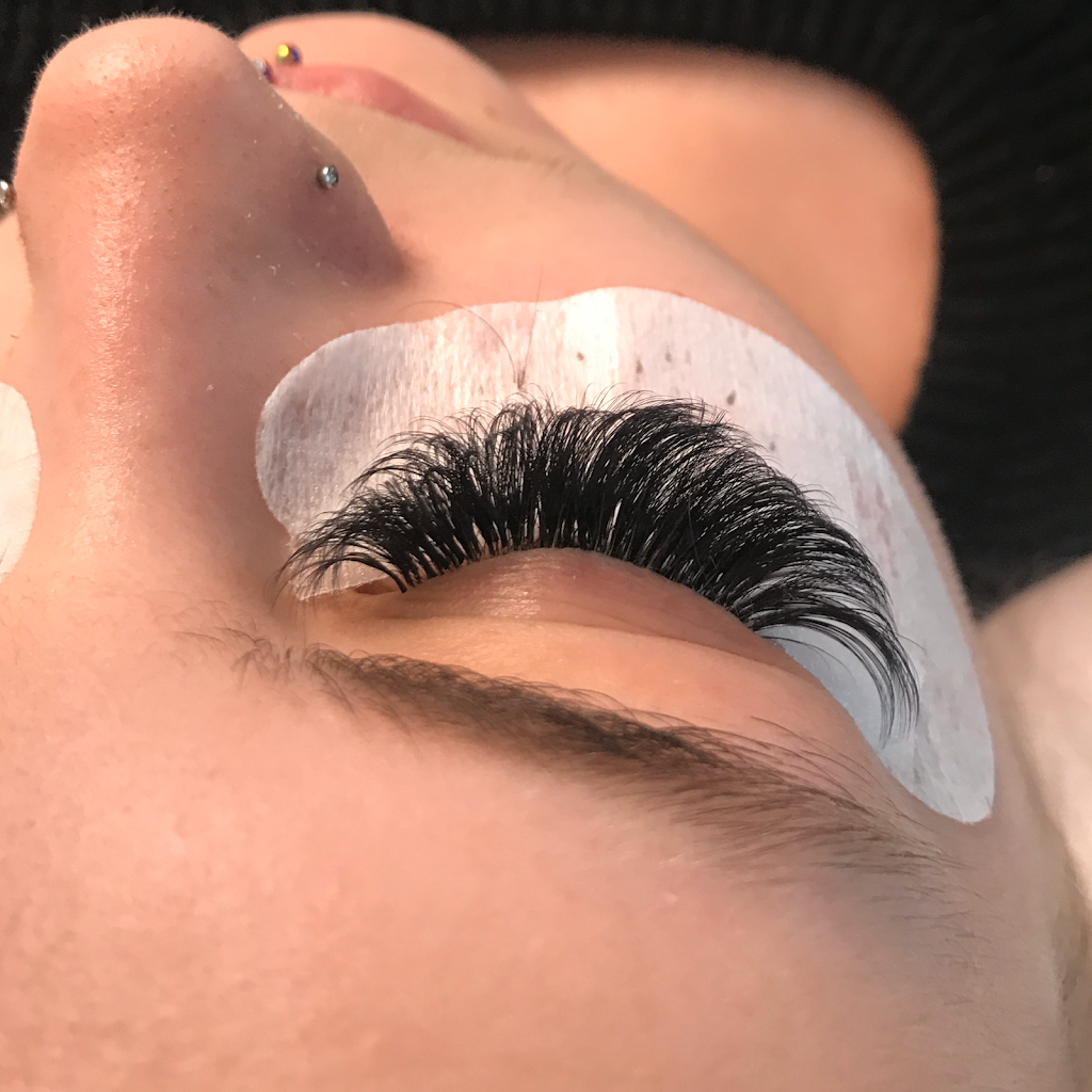 LashClout.co | 48 Clarington Blvd, Bowmanville, ON L1C 7E5, Canada | Phone: (289) 685-6879