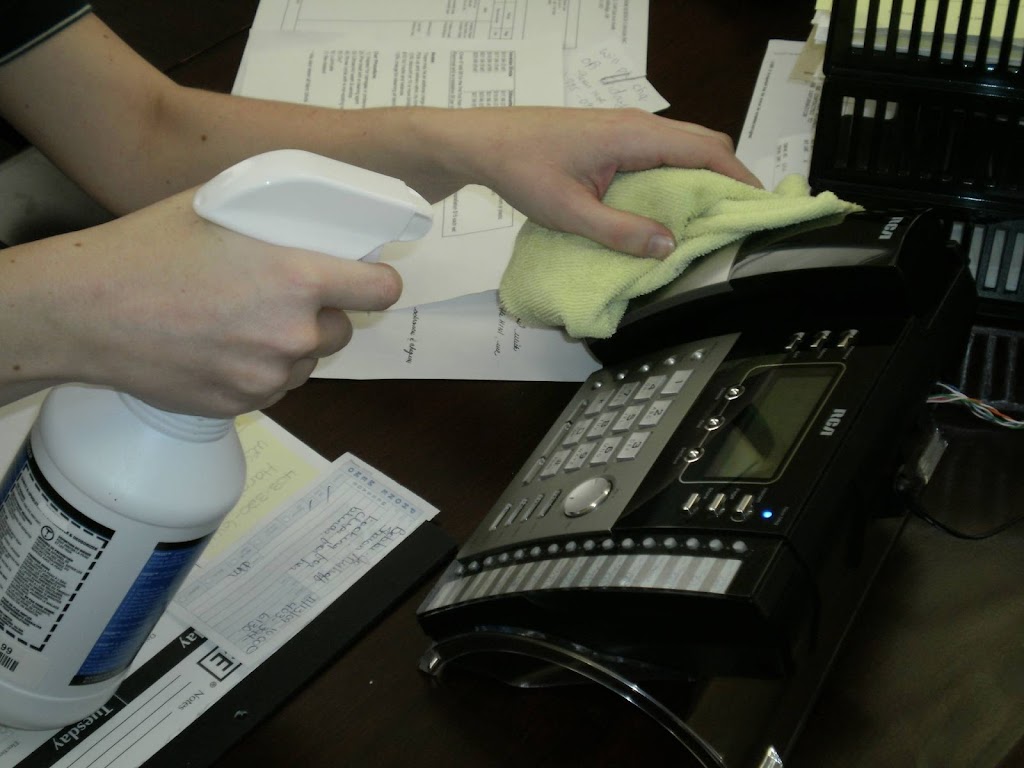 Streak-Free Janitorial | 135 Kodiak Blvd N, Lethbridge, AB T1H 6V3, Canada | Phone: (403) 331-0094