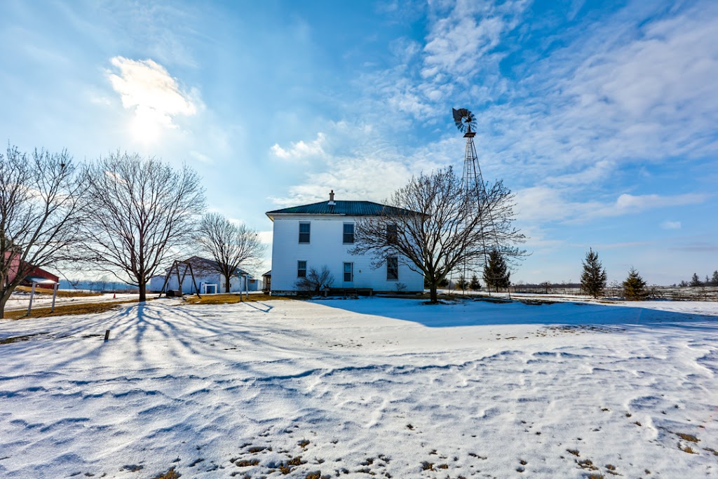 Muriels Ridge - Rustic Farm House Vacation | 4141 Forbes Rd, Mossley, ON N0L 1V0, Canada | Phone: (519) 671-0201