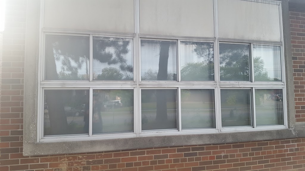 Gosford Public School | 30 Gosford Blvd, North York, ON M3N 2G8, Canada | Phone: (416) 395-2470
