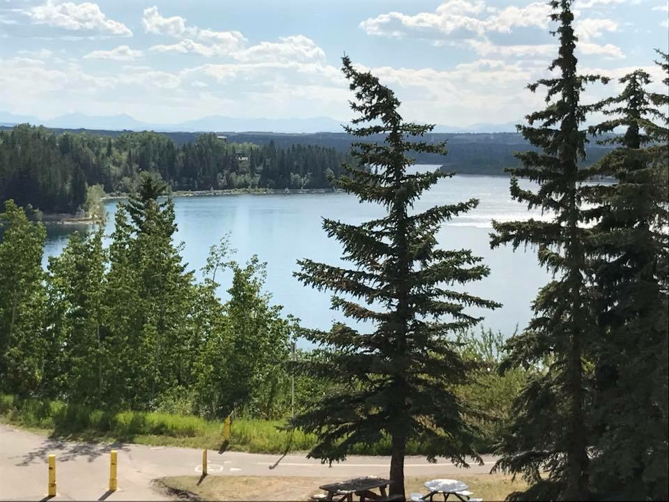 Rockyview General Hospital | 7007 14 St SW, Calgary, AB T2V 1P9, Canada | Phone: (403) 943-3000