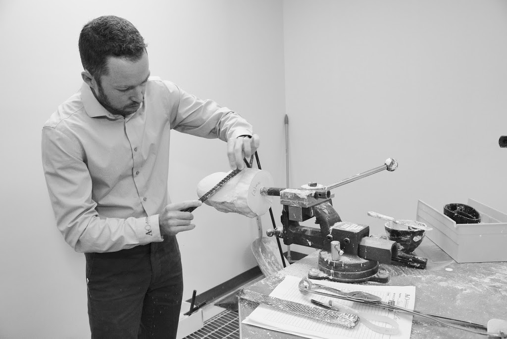 Anderson Orthopedics | 1818 Portage Ave, Winnipeg, MB R3J 0G5, Canada | Phone: (204) 837-7190