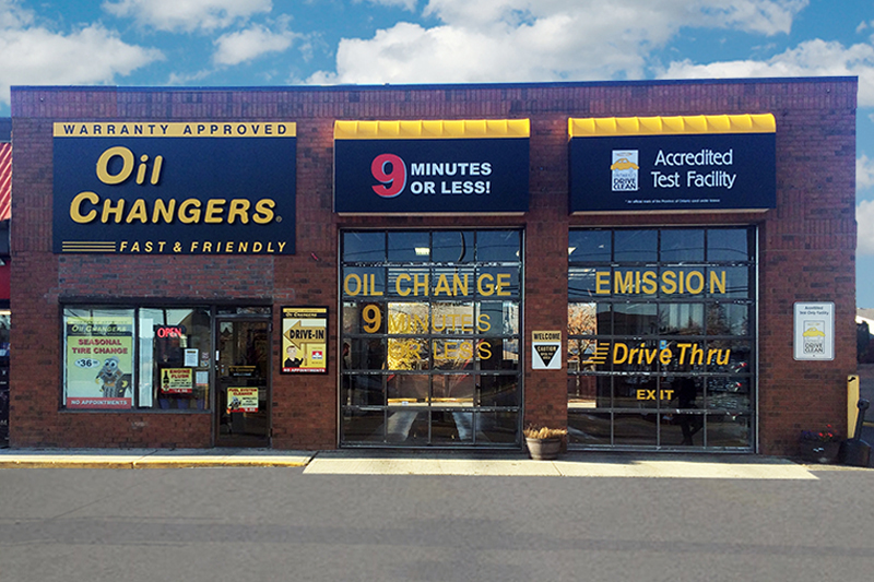 Oil Changers | 196 Steeles Ave E, Brampton, ON L6W 2V7, Canada | Phone: (905) 459-7087