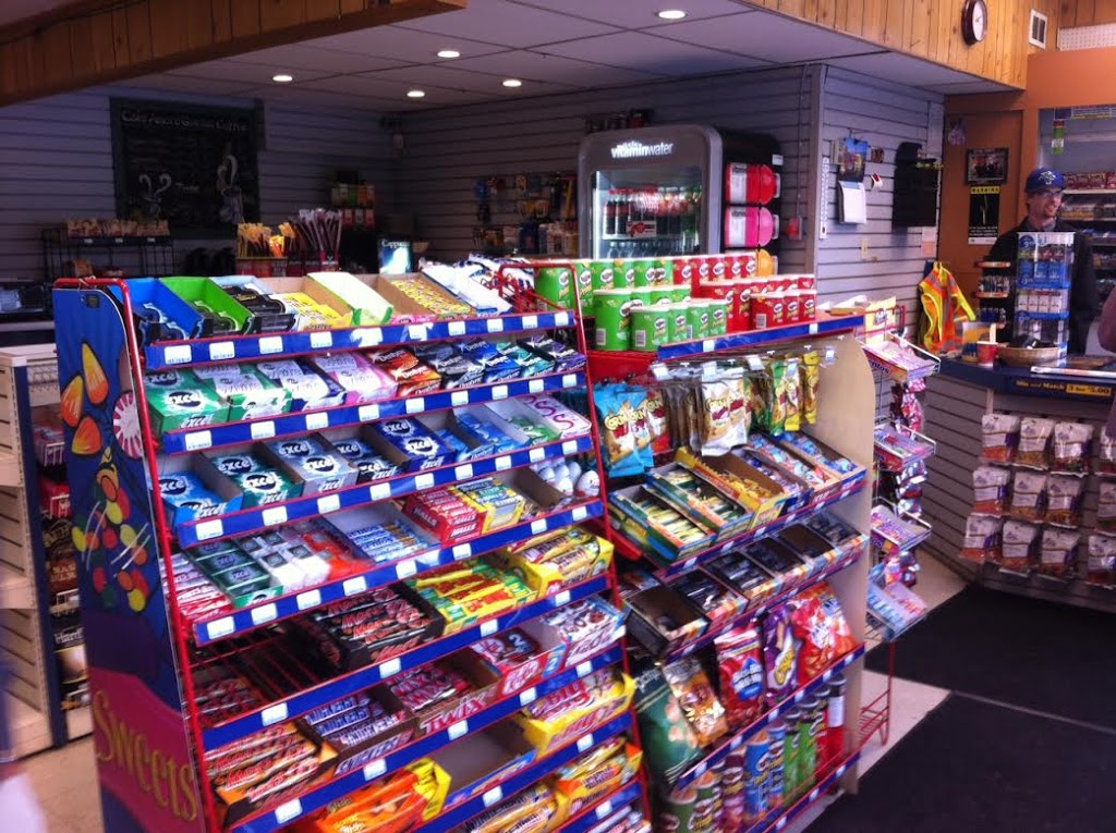 Save On Gas | 1111 1st Ave, Ladysmith, BC V9G, Canada | Phone: (250) 245-2428