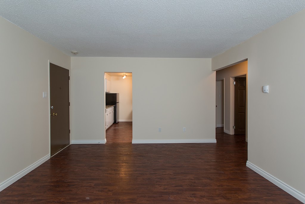 Parkwood Gardens Apartments | 8350 11th Ave, Burnaby, BC V3N 2P4, Canada | Phone: (604) 239-8915