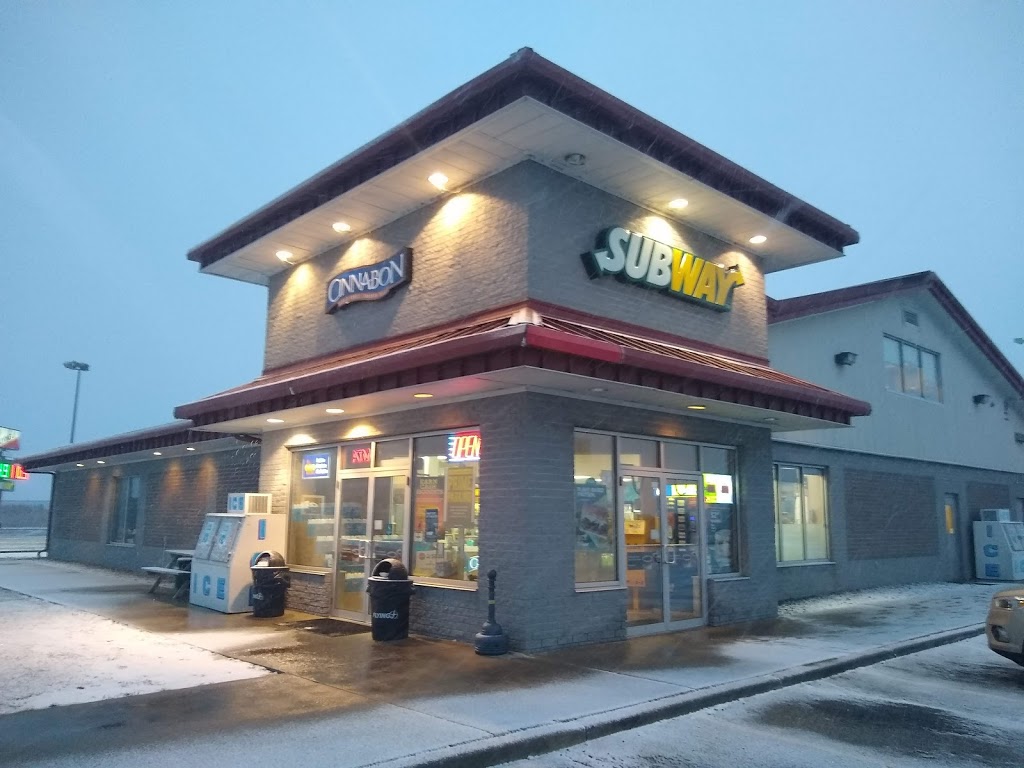 Flying J Travel Center | 19325 Essex County Road 42, Tilbury, ON N0P 2L0, Canada | Phone: (519) 682-1140