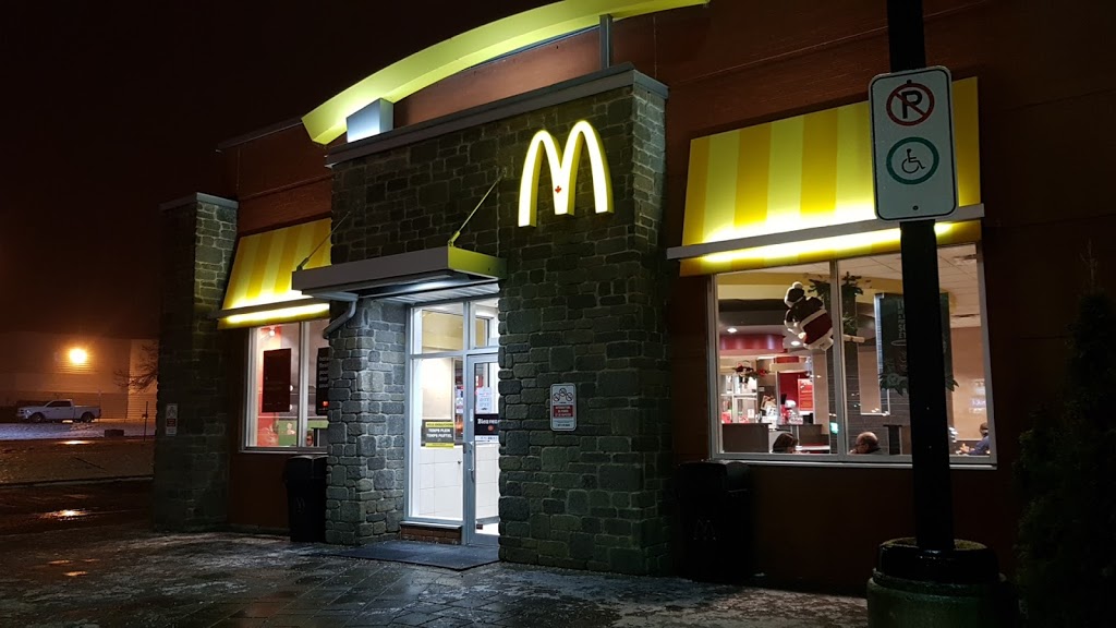 McDonalds | 8000 Avenue des Églises, Charny, QC G6X 1X4, Canada | Phone: (418) 832-2962