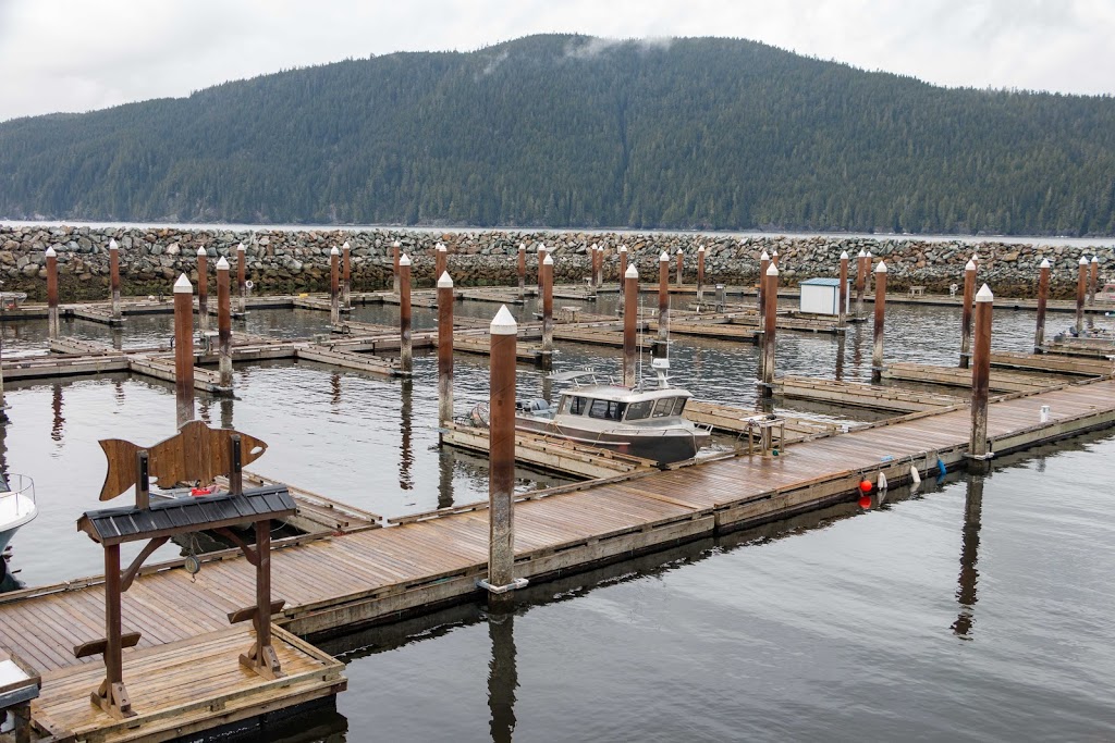 Bridgemans West Coast Eatery | 17110 Parkinson Rd, Port Renfrew, BC V0S 1K0, Canada | Phone: (250) 412-6121