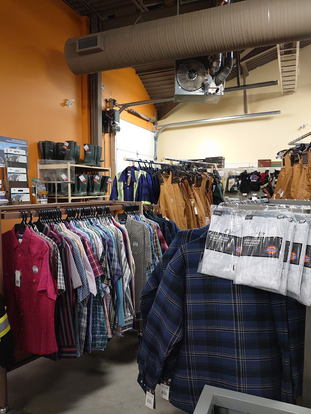 Airdrie UFA Farm & Ranch Supply Store | 937 Highland Park Blvd NE, Airdrie, AB T4A 0R2, Canada | Phone: (403) 948-5913