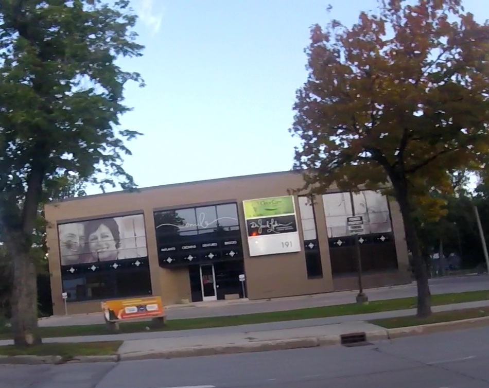ClearCare Periodontal & Implant Centre | 191 River Ave 2nd floor, Winnipeg, MB R3L 0B1, Canada | Phone: (204) 421-9236