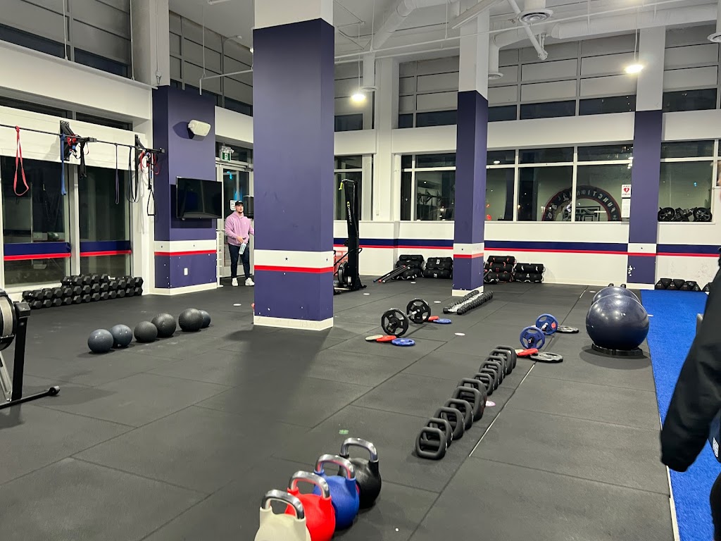 F45 Training Lougheed | 655 North Rd Unit 107, Coquitlam, BC V3J 1P5, Canada | Phone: (778) 899-6575