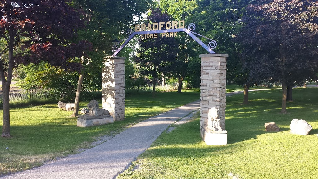 Lions Park | 220 Colborne St, Bradford, ON L3Z 2R5, Canada | Phone: (905) 775-3311