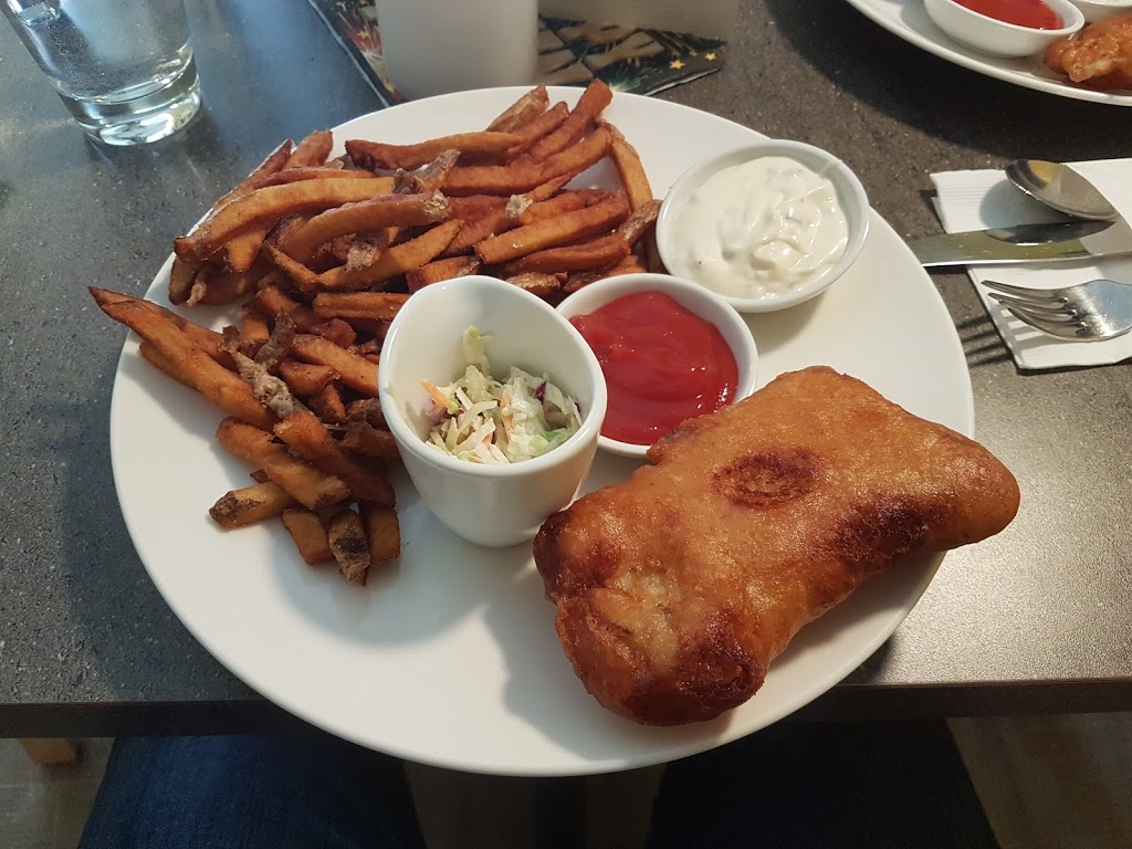 Crystanys Brasserie | 9848 Main St, Canning, NS B0P 1H0, Canada | Phone: (902) 582-3663