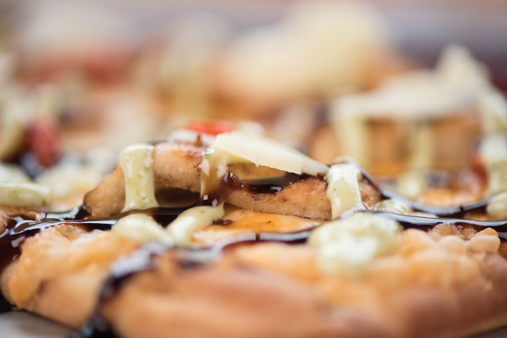 DUNK Burgers and Chocolate | 600 Burnhamthorpe Rd W, Mississauga, ON L5B 2C4, Canada | Phone: (289) 521-3865