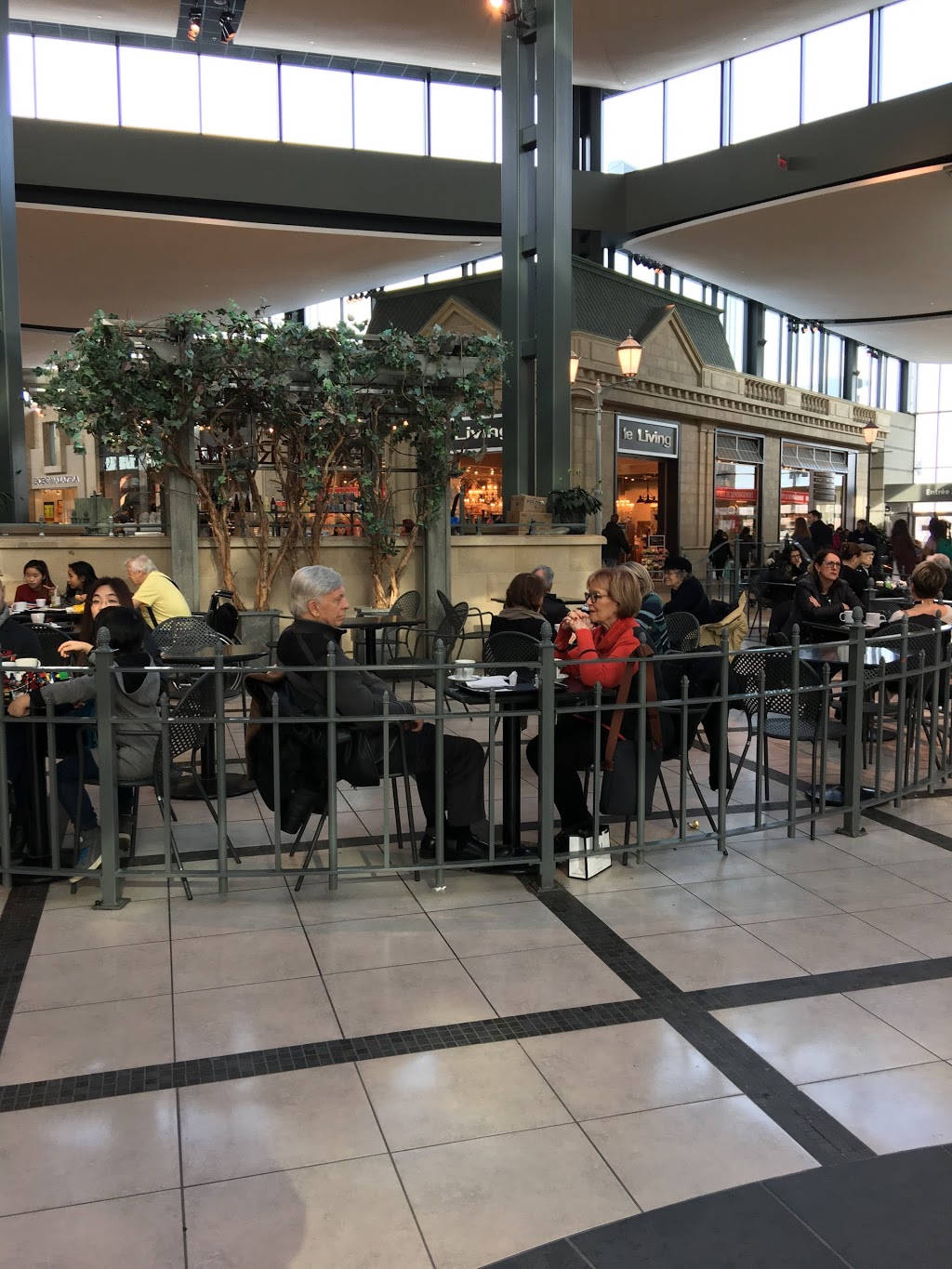 Cafe Romy | 3035 Boulevard le Carrefour, Laval, QC H7T 0A1, Canada | Phone: (450) 688-7669