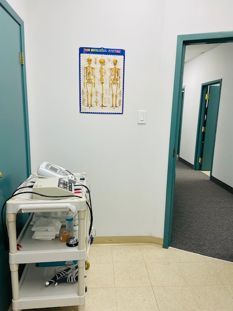 Realign Physio & Wellness Center | 1201 Britannia Rd W #7c, Mississauga, ON L5V 1N2, Canada | Phone: (647) 945-7561