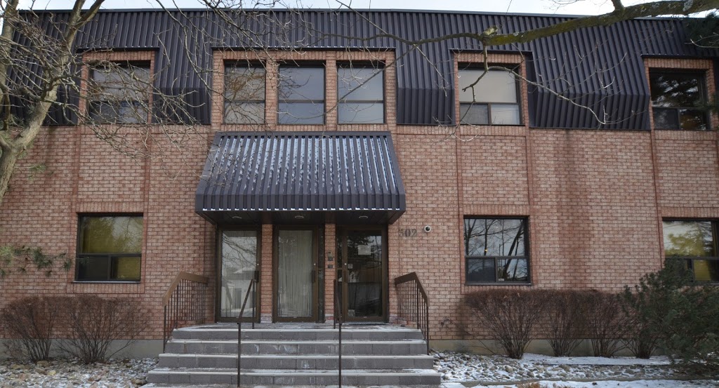 Dr. Colin Hong Plastic Surgeon 302 Sheppard Ave W, North York, ON M2N 1N5, Canada