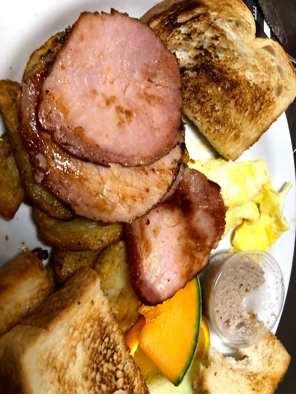 Resto Grill-Pain Déjeuner Et Dîner | 515 Rue Leclerc, Repentigny, QC J6A 8G9, Canada | Phone: (450) 585-9990