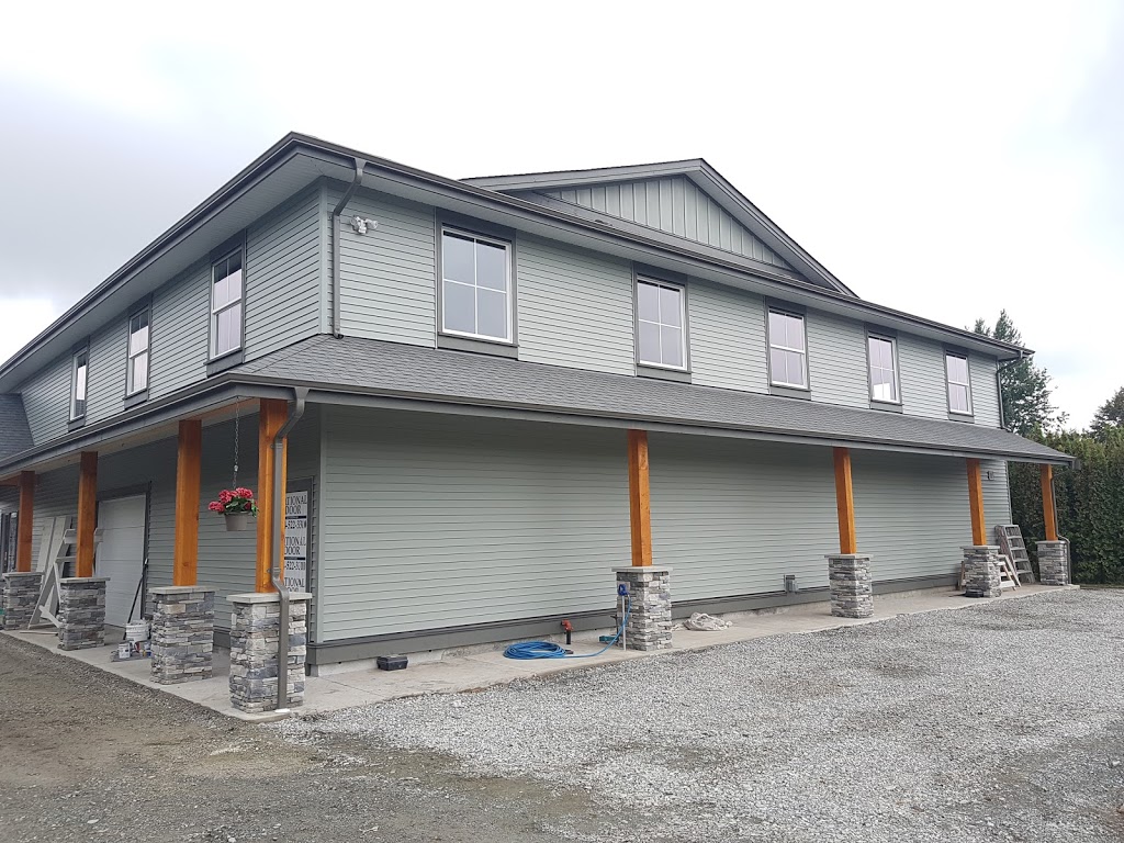 Custom Fit Gutters | 2560 Beecroft Crescent, Abbotsford, BC V2S 4J7, Canada | Phone: (778) 549-7600