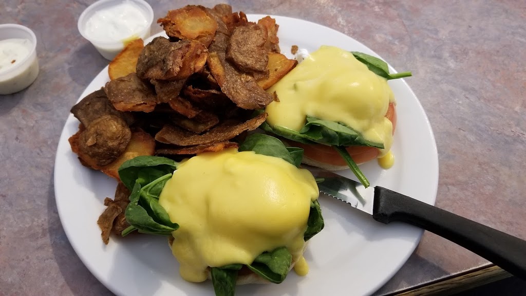 Station Diner | 2590 Pleasant Valley Blvd, Armstrong, BC V0E 1B0, Canada | Phone: (250) 546-3532