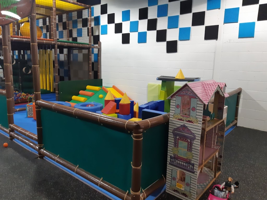 Recharge & Play Wellness Café | 550 Parkside Dr Unit B13, Waterloo, ON N2L 5V4, Canada | Phone: (519) 208-7529