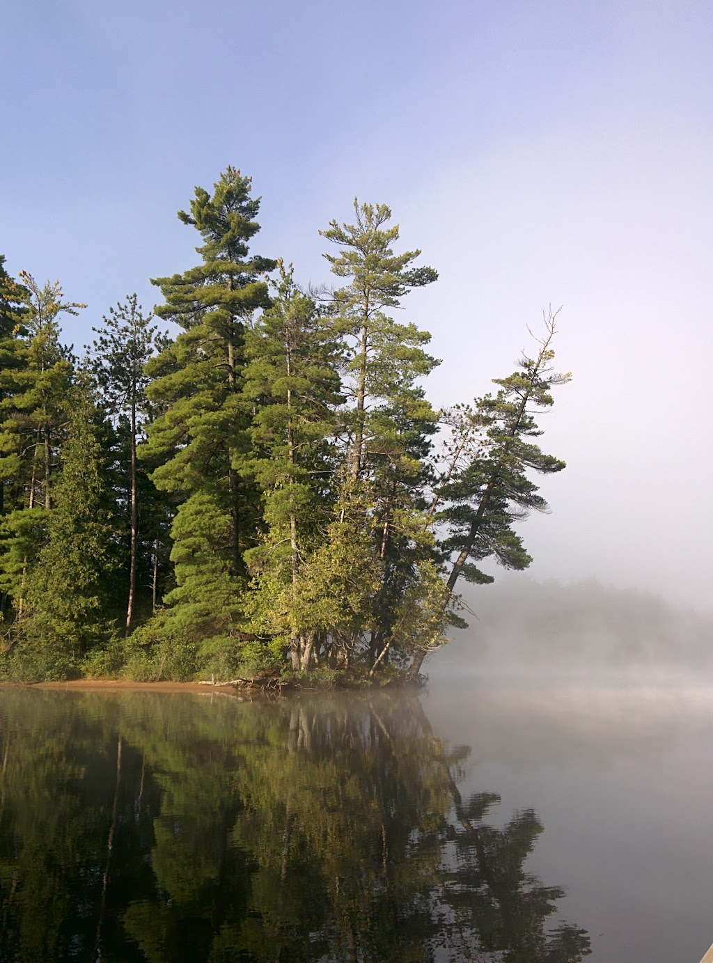Benoir Beach Cottage Rental | 1062 Jasmine Dr, Highland Grove, ON K0L 2A0, Canada | Phone: (905) 743-0248