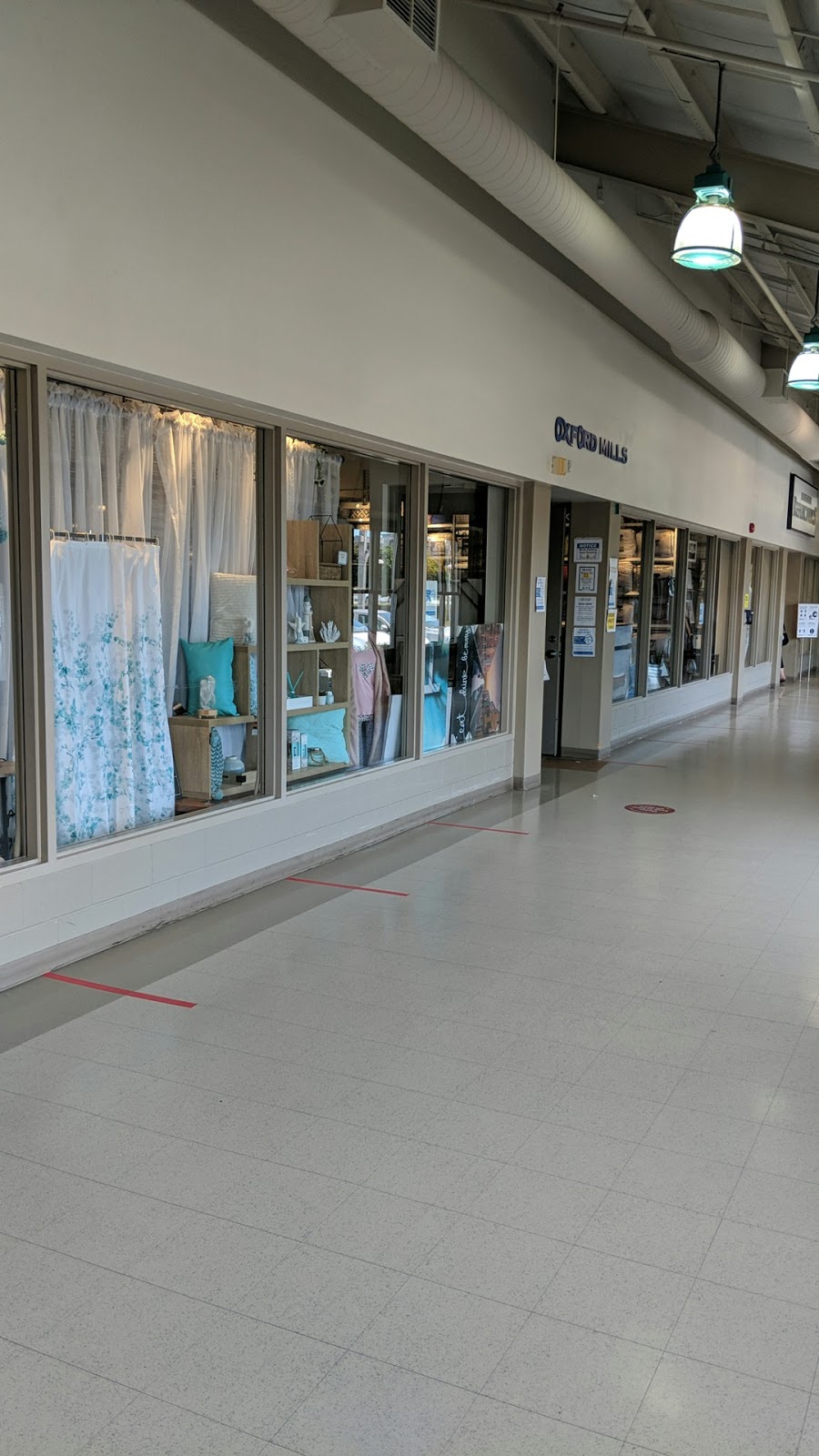 Oxford Mills Factory Outlet | 25 Benjamin Rd, Waterloo, ON N2V 2G8, Canada | Phone: (519) 746-9186