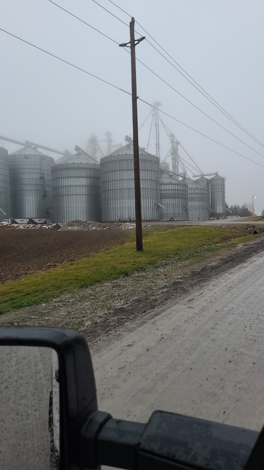 North Gower Grains | 2518 Lockhead Rd W, North Gower, ON K0A 2T0, Canada | Phone: (613) 489-0956