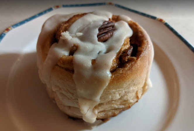 Hit-n-Run Snack Shack | 9115 Grainger Rd, Canal Flats, BC V0B 1B0, Canada | Phone: (250) 688-6890