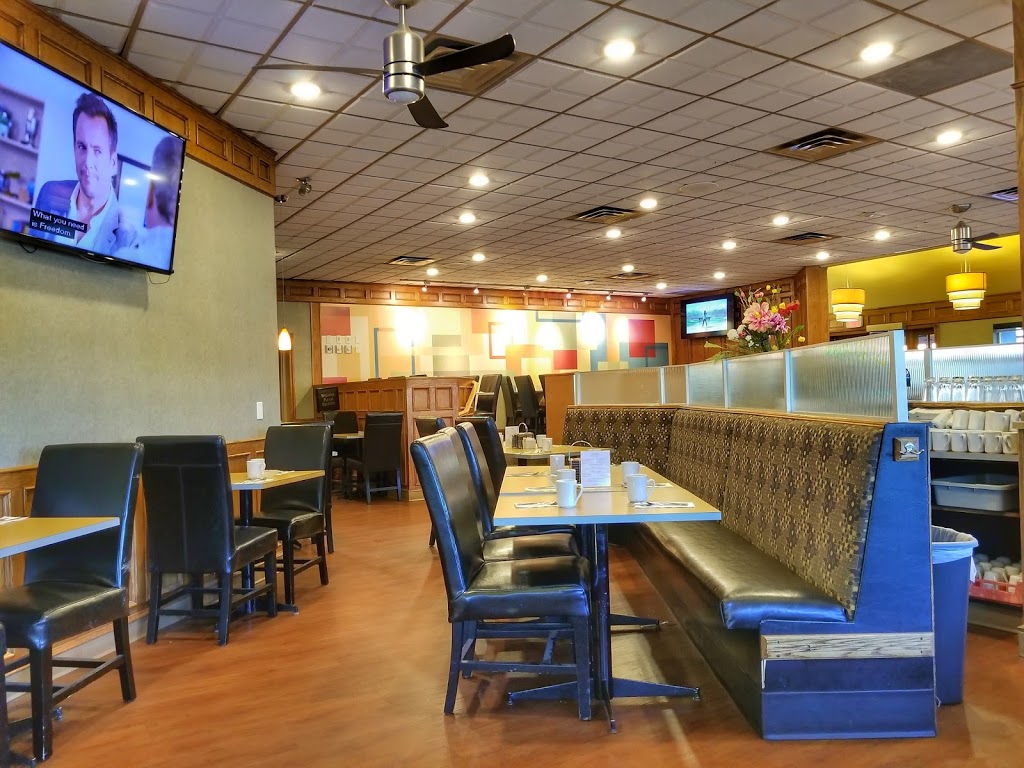 Smittys Family Restaurant | 2306 Beacon Ave, Sidney, BC V8L 1X2, Canada | Phone: (250) 656-2423