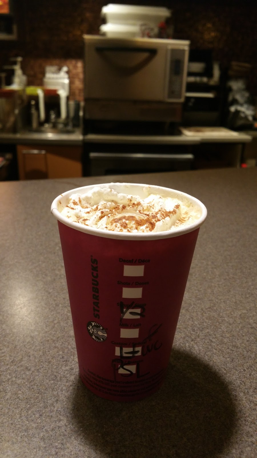 Starbucks | Sunshine Hills Shopping Centre, 6483 120 St, Delta, BC V4E 3G5, Canada | Phone: (604) 598-1112