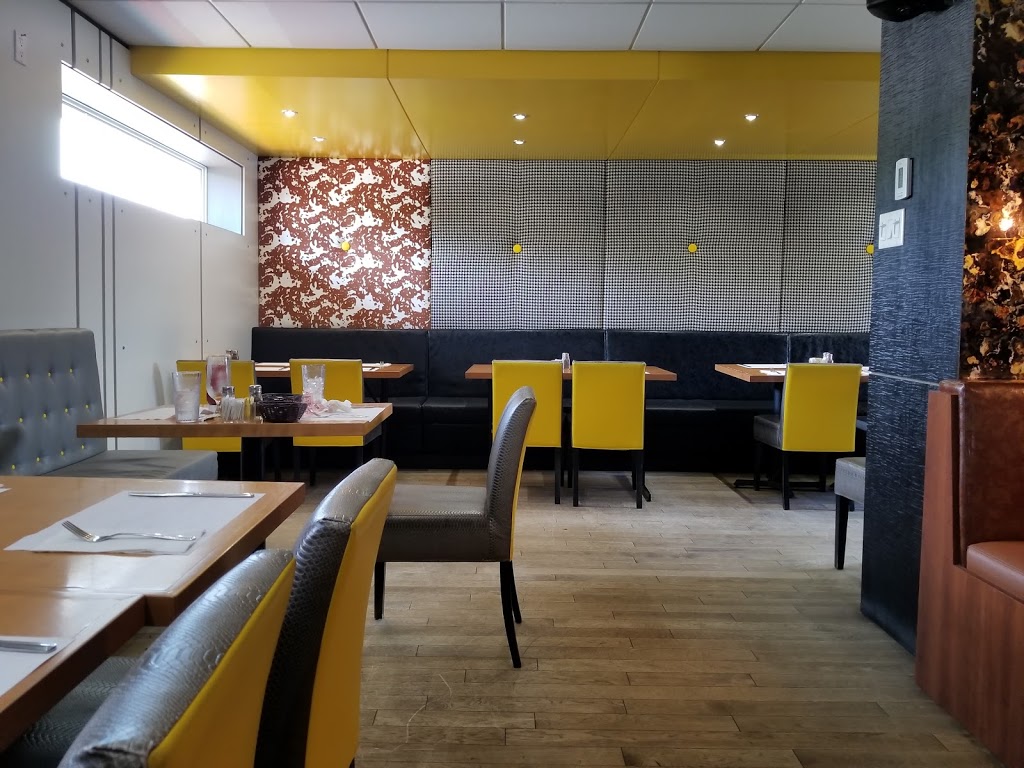 Restaurant Aucoin de Larue | 2250 Avenue Larue, Québec, QC G1C 1J8, Canada | Phone: (418) 666-0696
