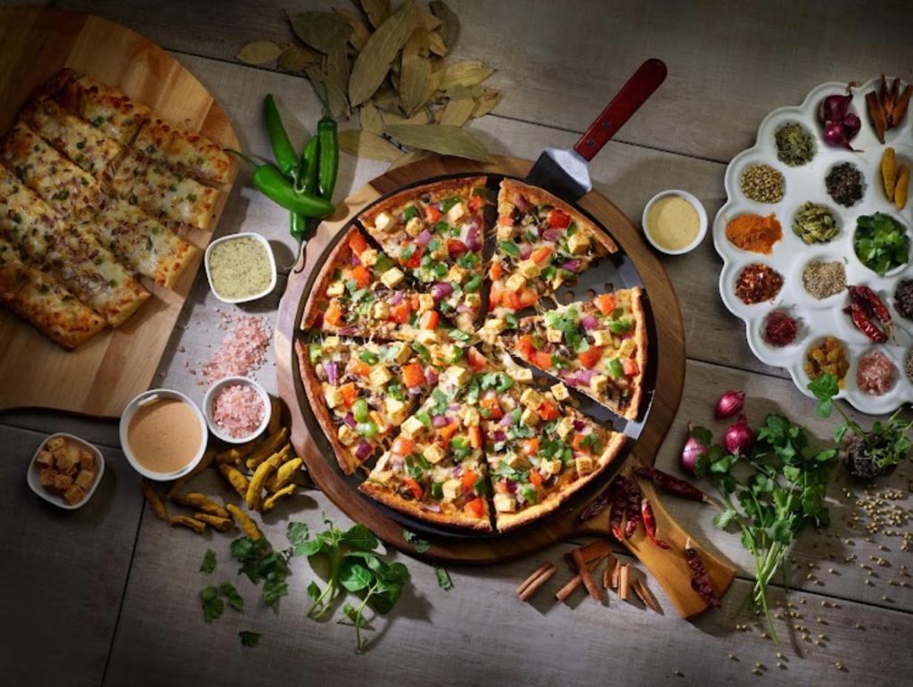 Chicagos Pizza Twist - (Gladwin Road) Abbotsford, BC | 3050 Gladwin Rd Unit 115, Abbotsford, BC V2T 0H5, Canada | Phone: (604) 239-4300