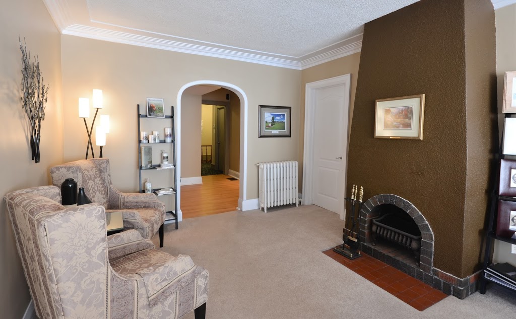 ONeill Funeral Home | 6324 Main St, Whitchurch-Stouffville, ON L4A 7Z8, Canada | Phone: (905) 642-2855
