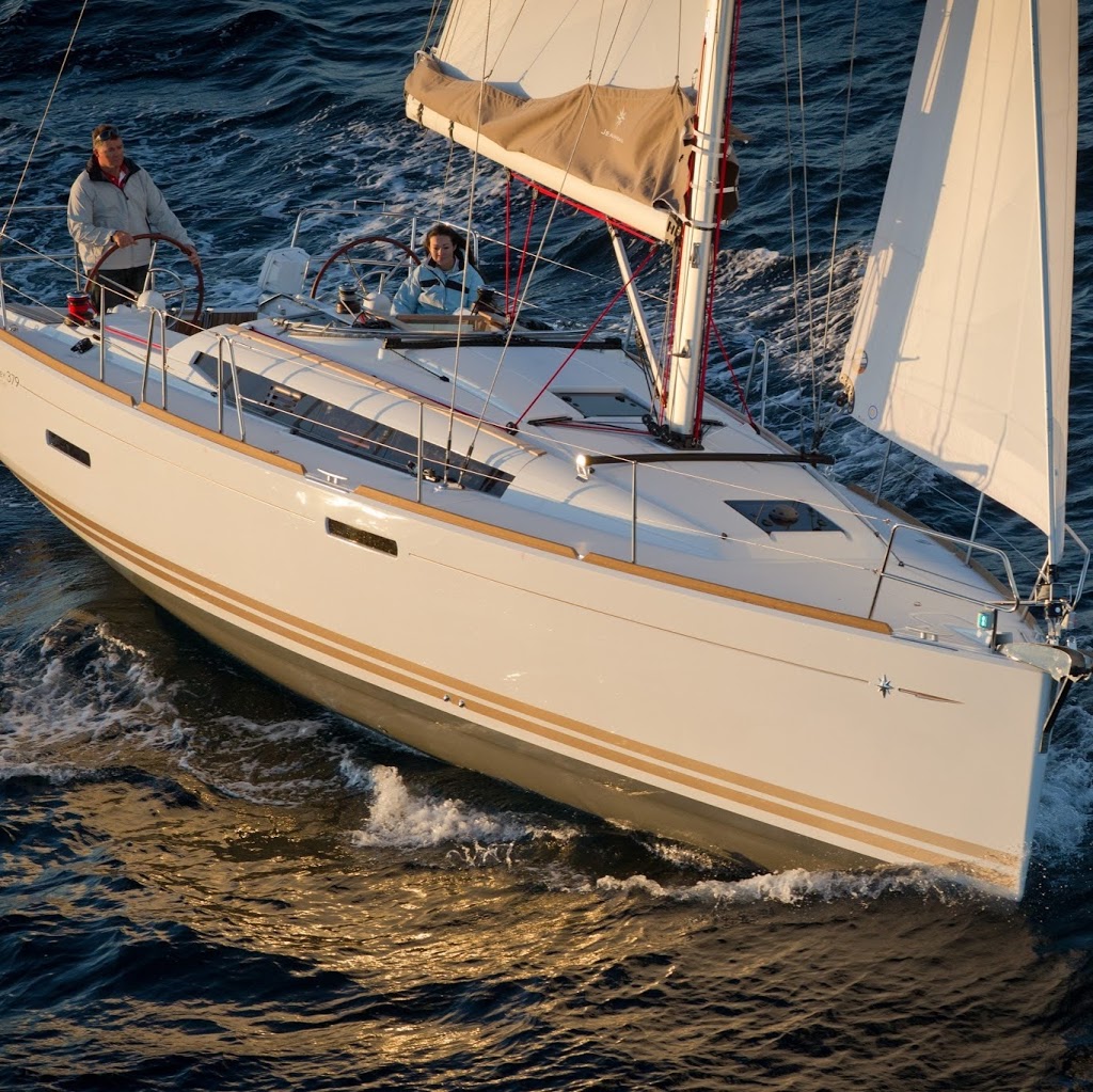 Navy Point Yacht Sales | 1 Port St E, Mississauga, ON L5G 4N1, Canada | Phone: (905) 271-2222