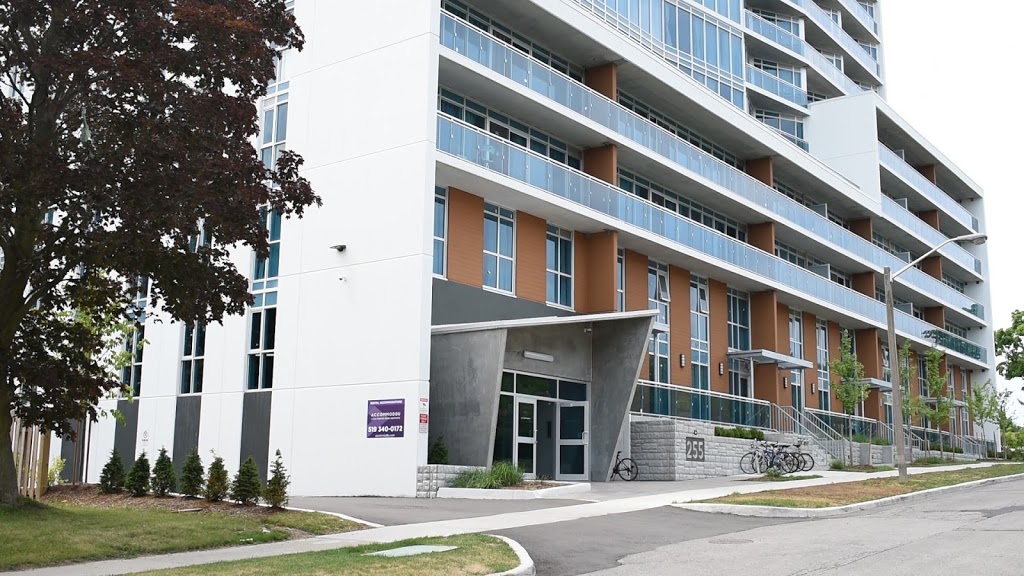 Accommod8u | 150 University Ave W #4, Waterloo, ON N2L 3E4, Canada | Phone: (519) 340-0172