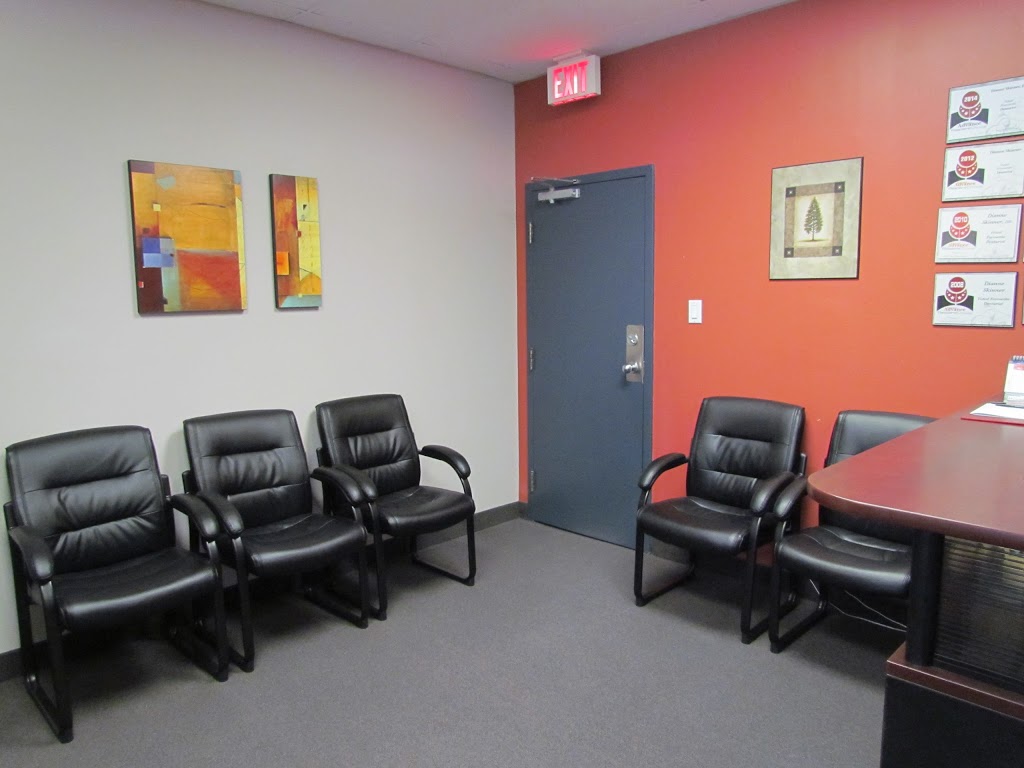 Dianne Skinner Denturist | 11 Ferris Ln Suite 304, Barrie, ON L4M 5N6, Canada | Phone: (705) 725-1220