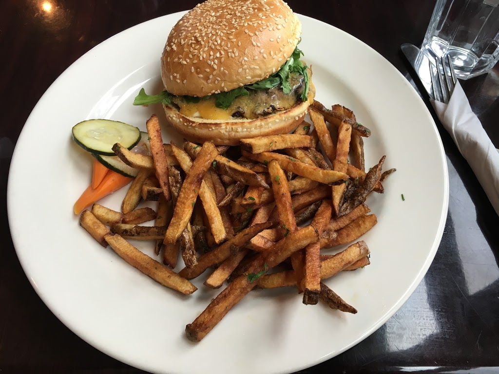Beach Store Cafe | 2200 N Nugent Rd, Lummi Island, WA 98262, USA | Phone: (360) 758-2233