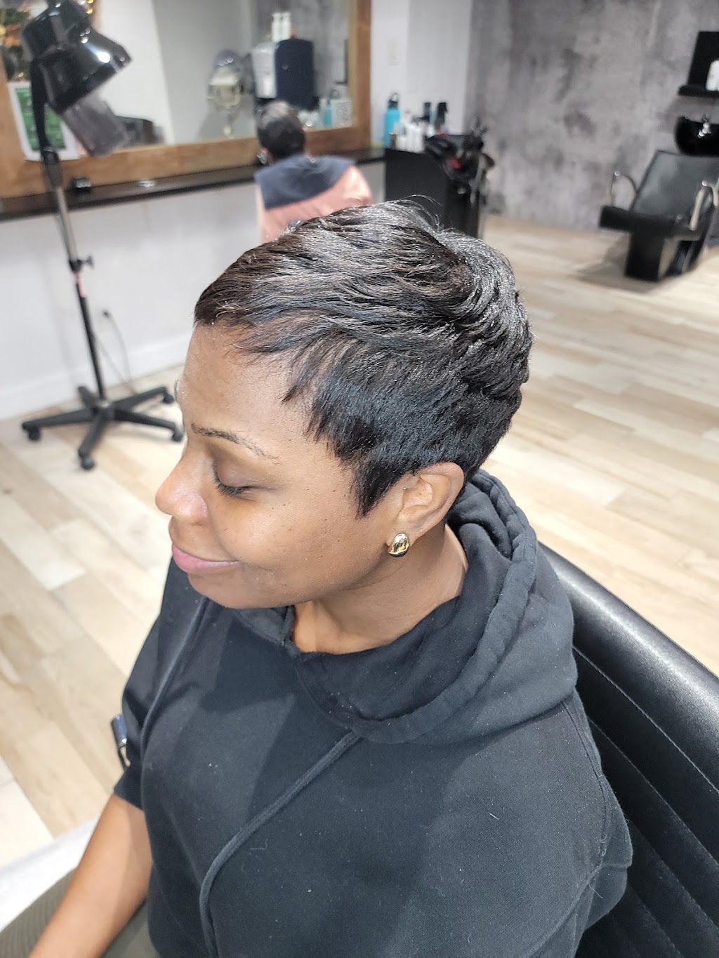 Different Styles | 3858 Boul Henri-Bourassa E, Montréal, QC H1H 1K5, Canada | Phone: (514) 802-3013