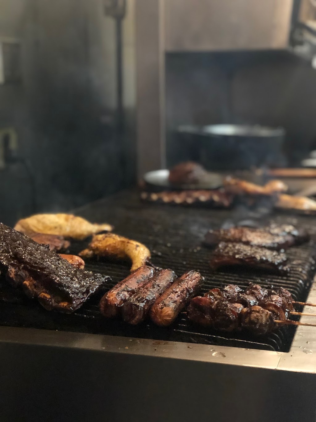 Bains BBQ | 1406 London Rd, Sarnia, ON N7S 1P7, Canada | Phone: (519) 491-5964