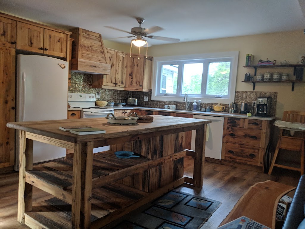 Blueberry Creek Forest School and Nature Centre | 17638 Hwy 7, Perth, ON K7H 3C6, Canada | Phone: (613) 915-3263