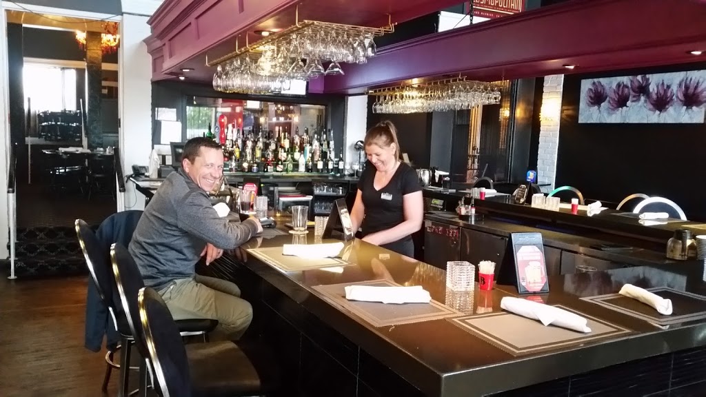 Le Bifthèque | Local K, 20 Boulevard de Mortagne, Boucherville, QC J4B 5K6, Canada | Phone: (450) 449-8777