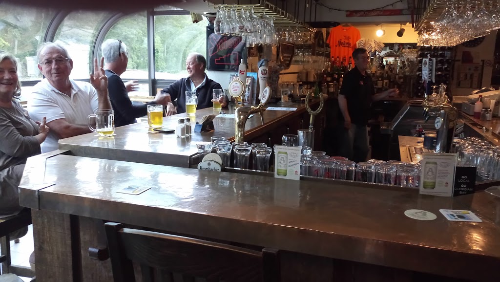 The Alphorn Restaurant | The Blue Mountains, ON L9Y 0K3, Canada | Phone: (705) 445-8882