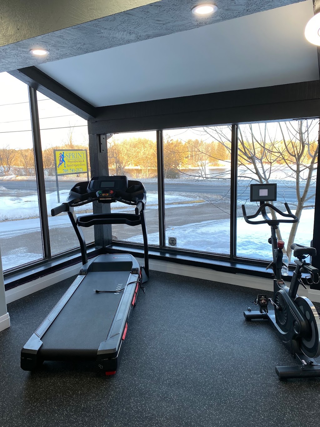 SPRINT PHYSIOTHERAPY & SPORTS INJURY CLINIC | 1097 Water St, Peterborough, ON K9H 3P7, Canada | Phone: (705) 741-2121