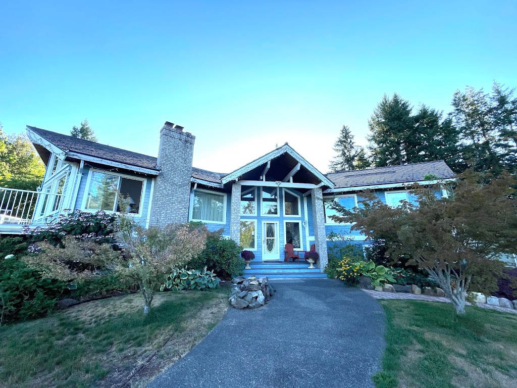 Cedar Acres B&B | 7415 Yake Rd, Fanny Bay, BC V0R 1W0, Canada | Phone: (250) 335-2403