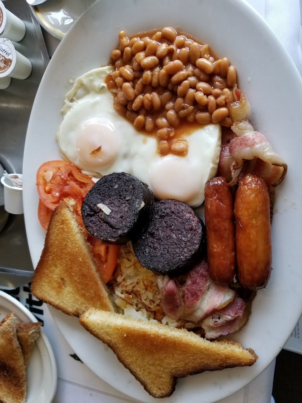 The Diner | 4556 W 10th Ave, Vancouver, BC V6R 2J1, Canada | Phone: (604) 224-1912
